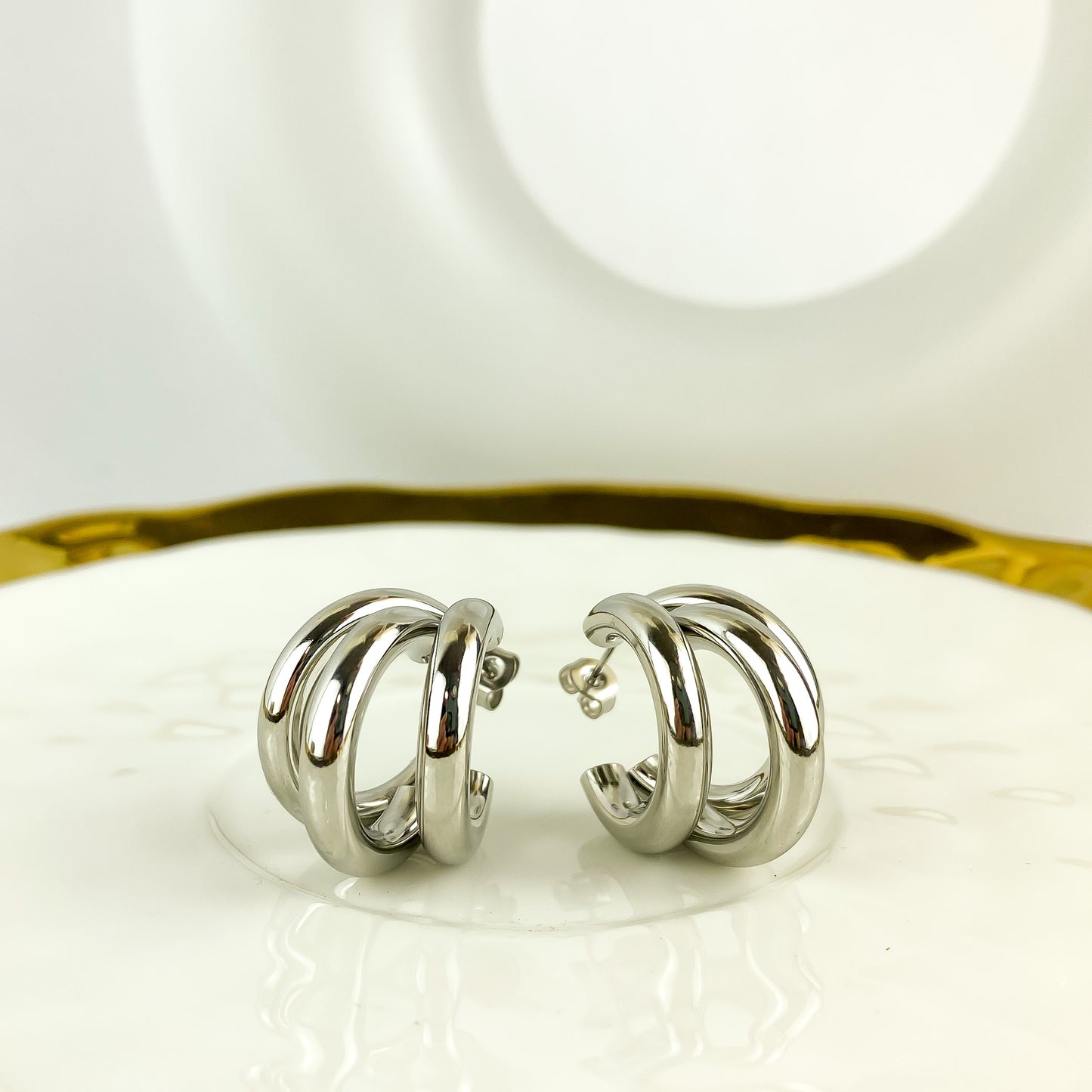 Joni Small Triple Hoop Earrings (Silver)