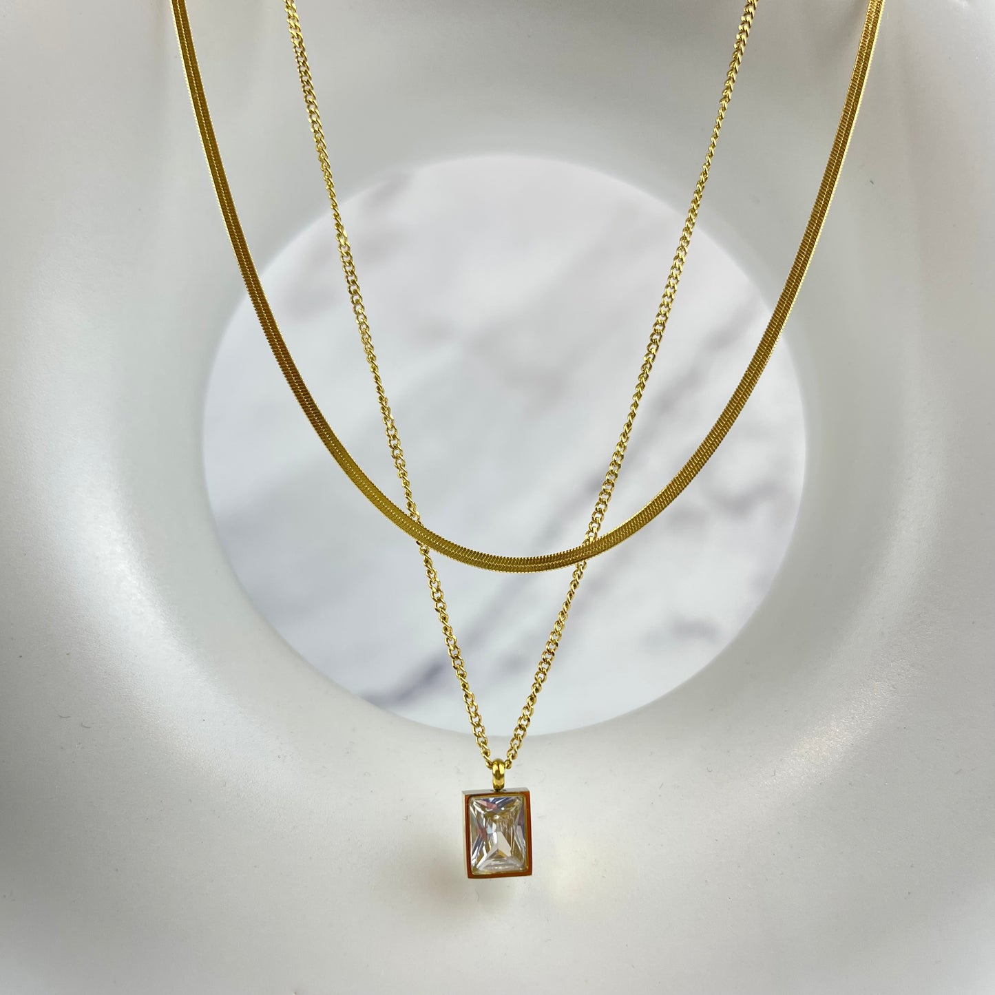 gold double layer pendant necklace
