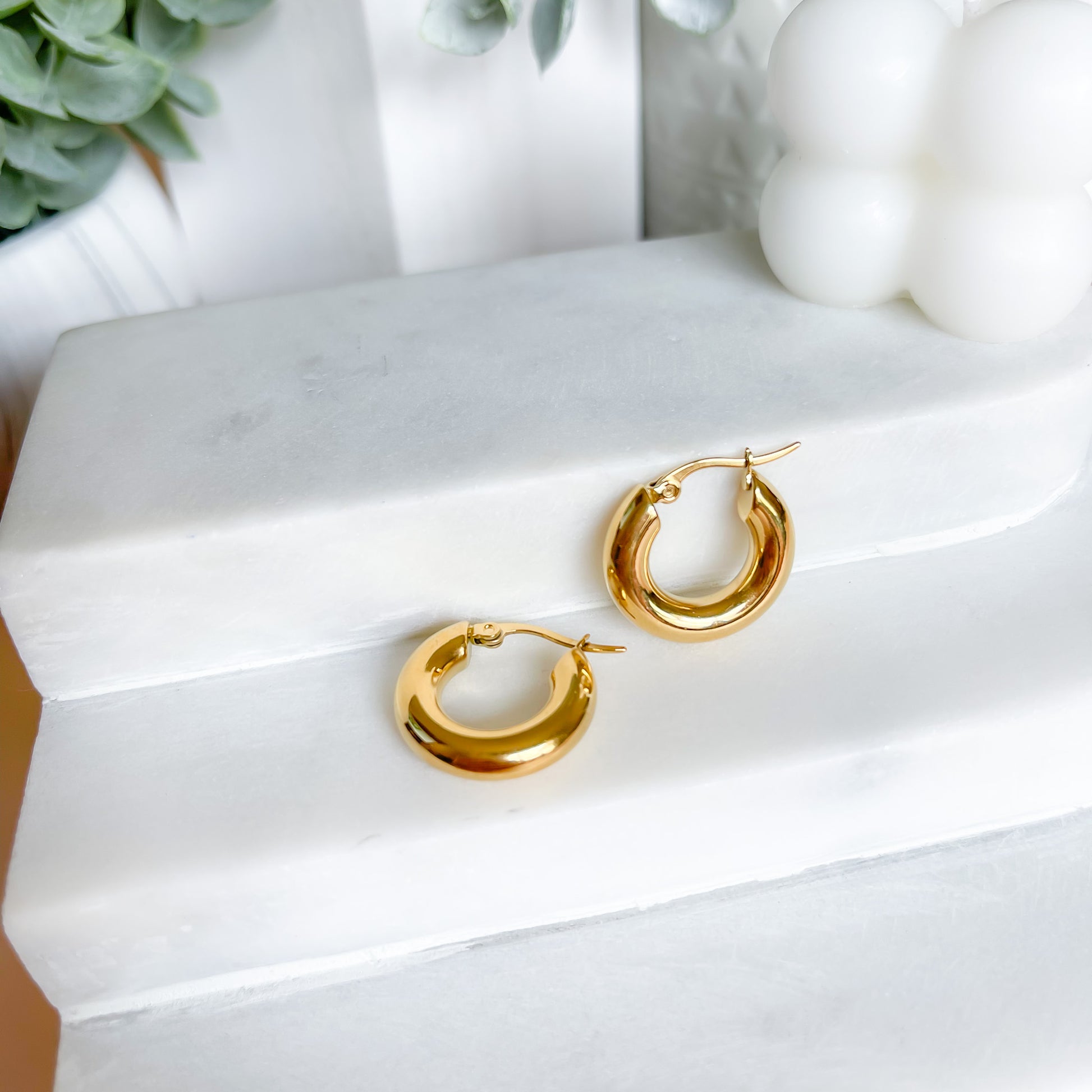 gold chunky 20mm hoop earrings