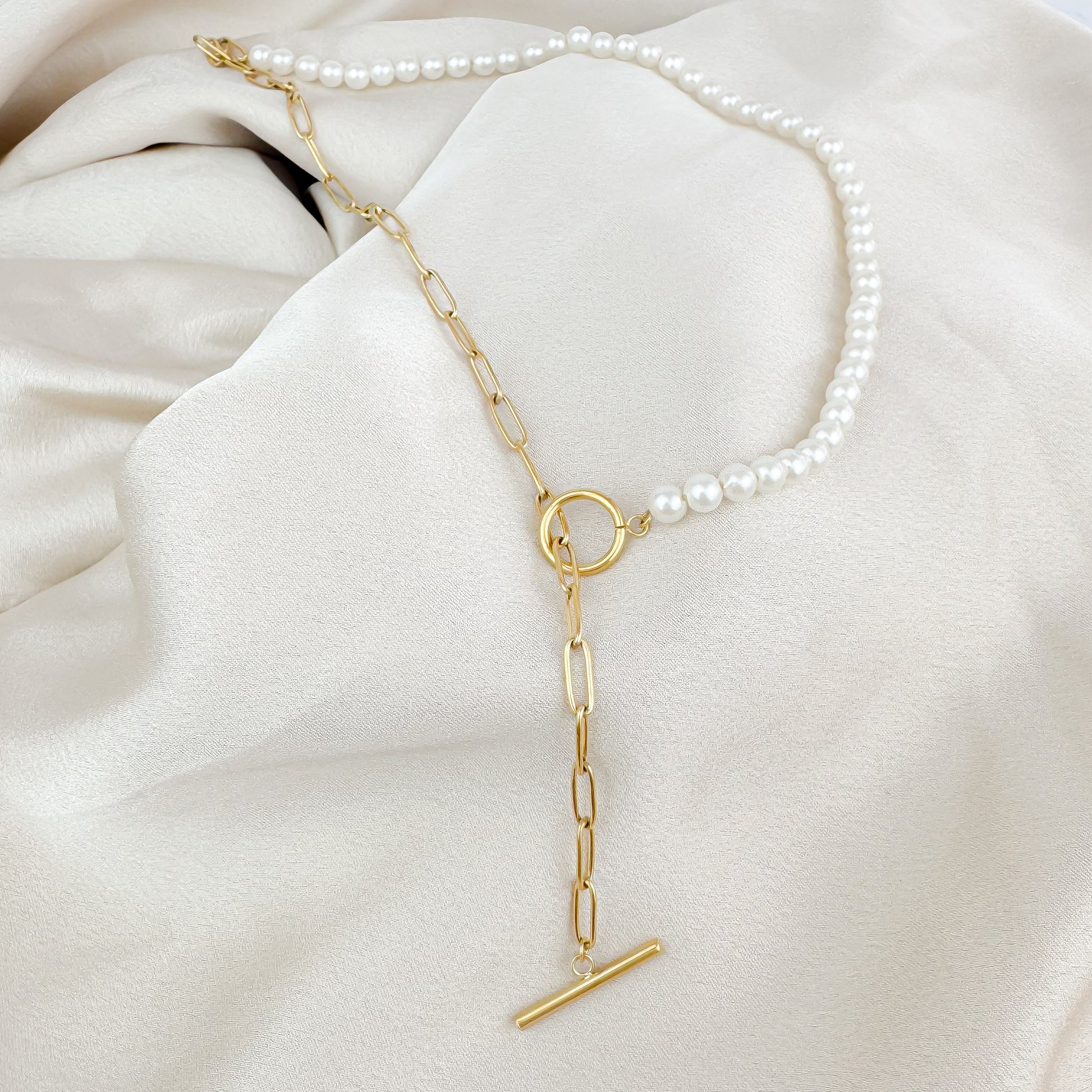 Norah gold paperclip chain with fresh water pearls