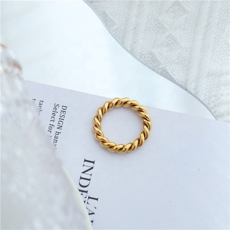 Gold Twist Ring