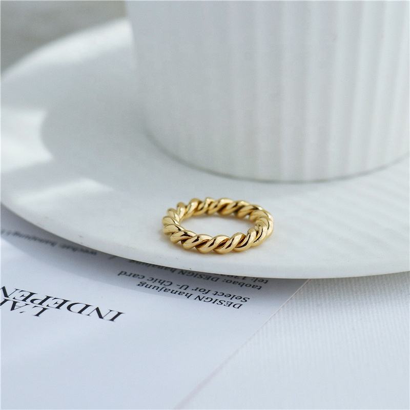 Gold Twist Ring