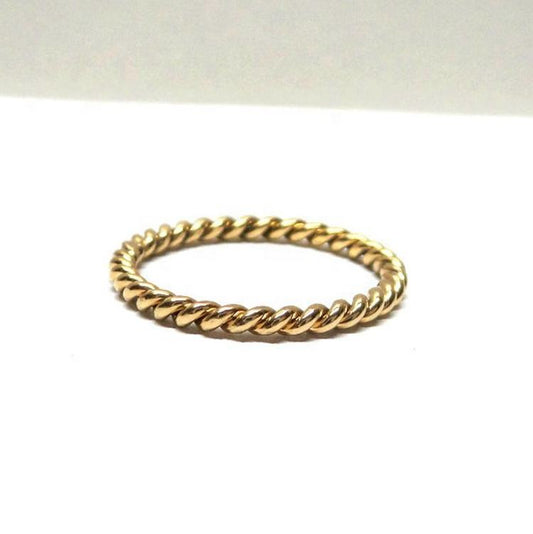 Twist Gold Ring