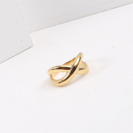 Gold Criss Cross Ring